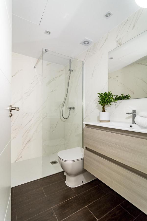 Djc - Modern 2 Bedroom Apartment Close To Beach Casares Ngoại thất bức ảnh
