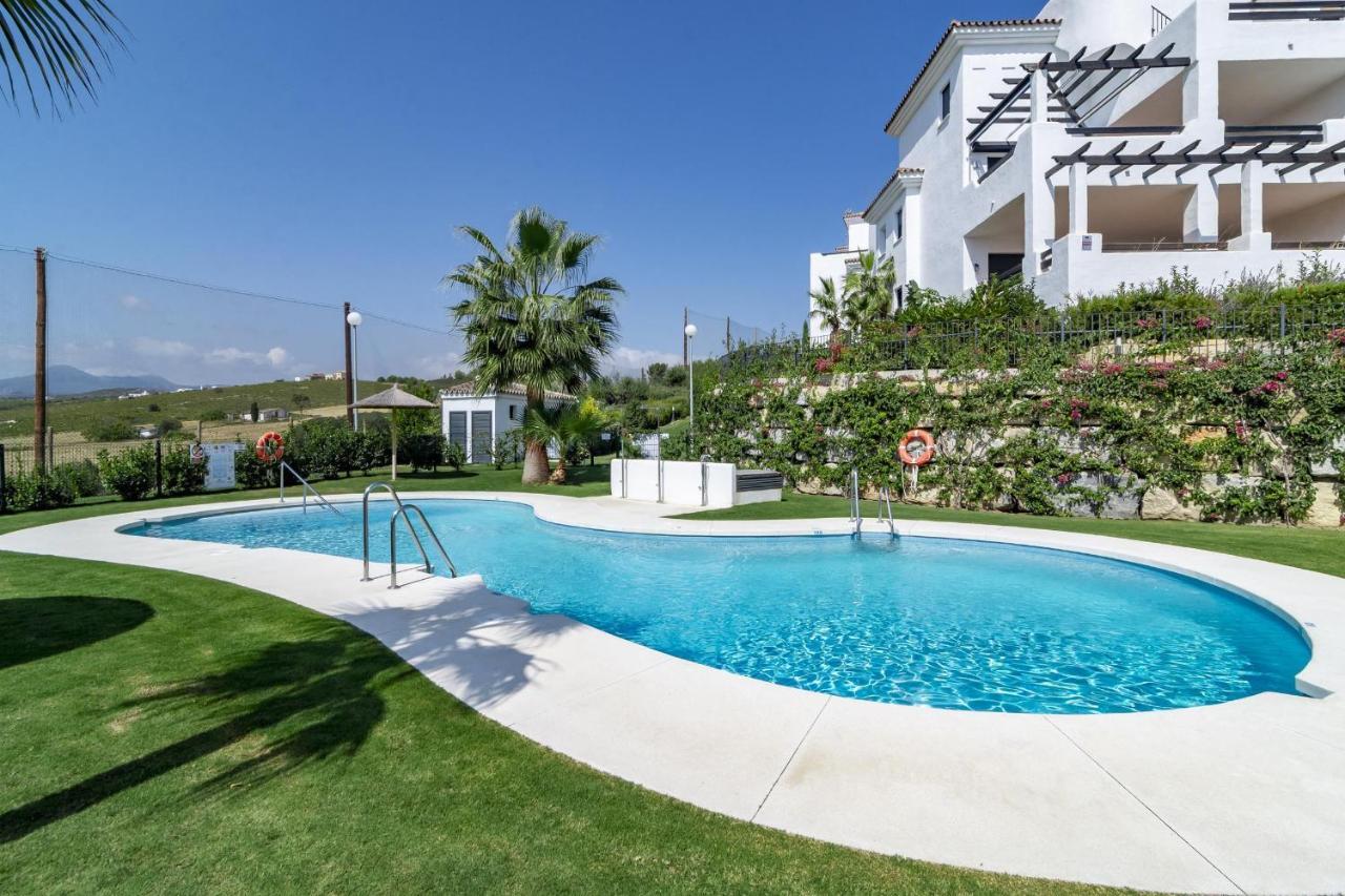 Djc - Modern 2 Bedroom Apartment Close To Beach Casares Ngoại thất bức ảnh