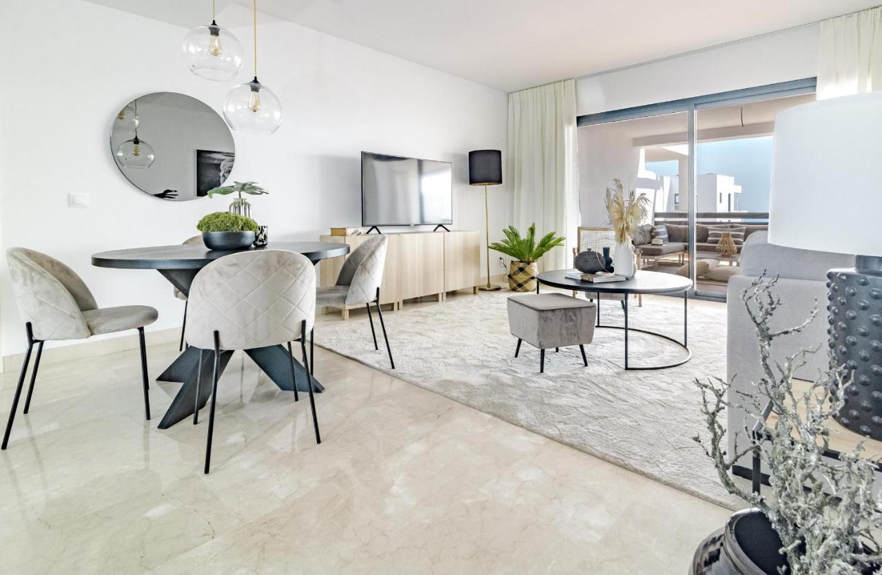Djc - Modern 2 Bedroom Apartment Close To Beach Casares Ngoại thất bức ảnh