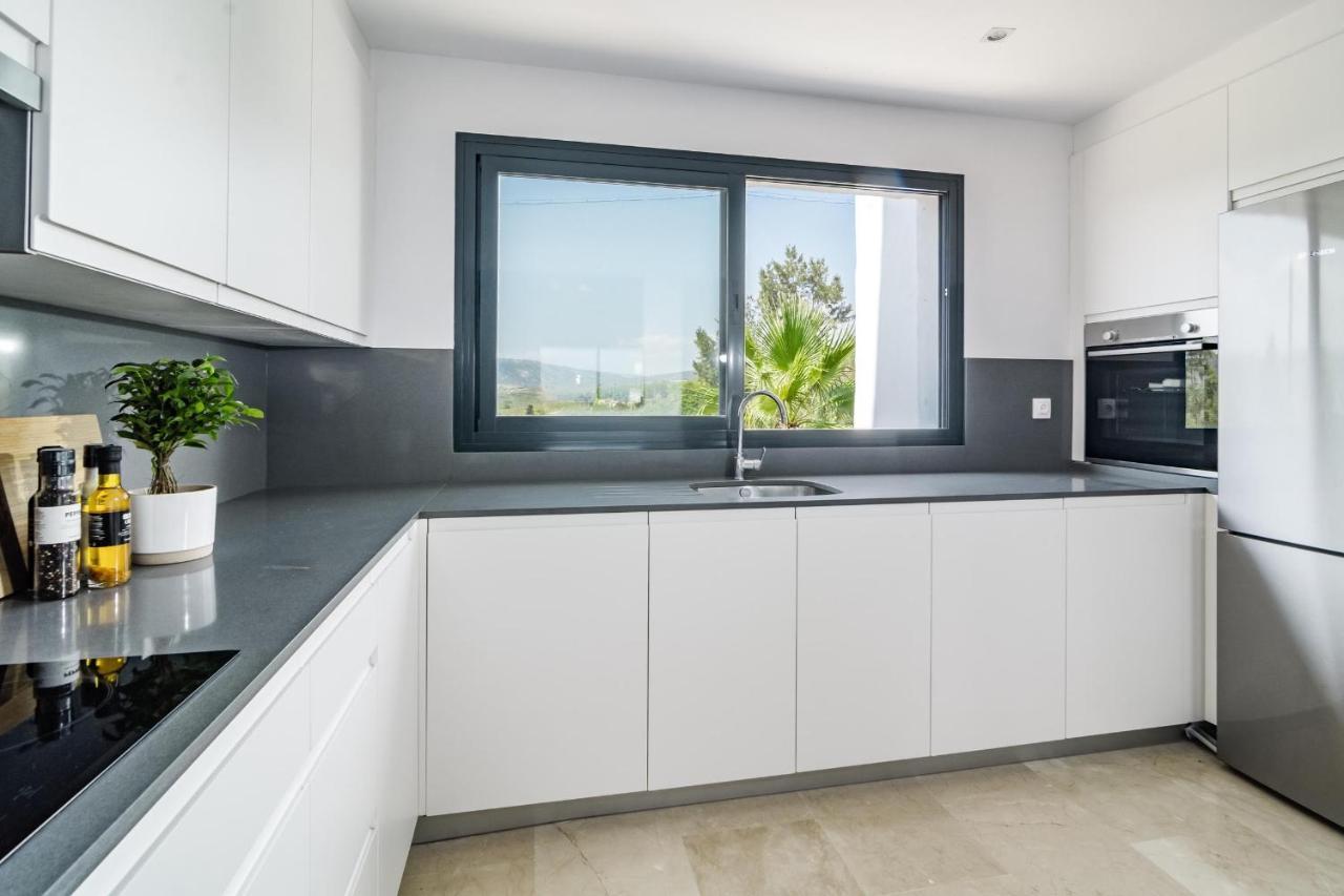 Djc - Modern 2 Bedroom Apartment Close To Beach Casares Ngoại thất bức ảnh